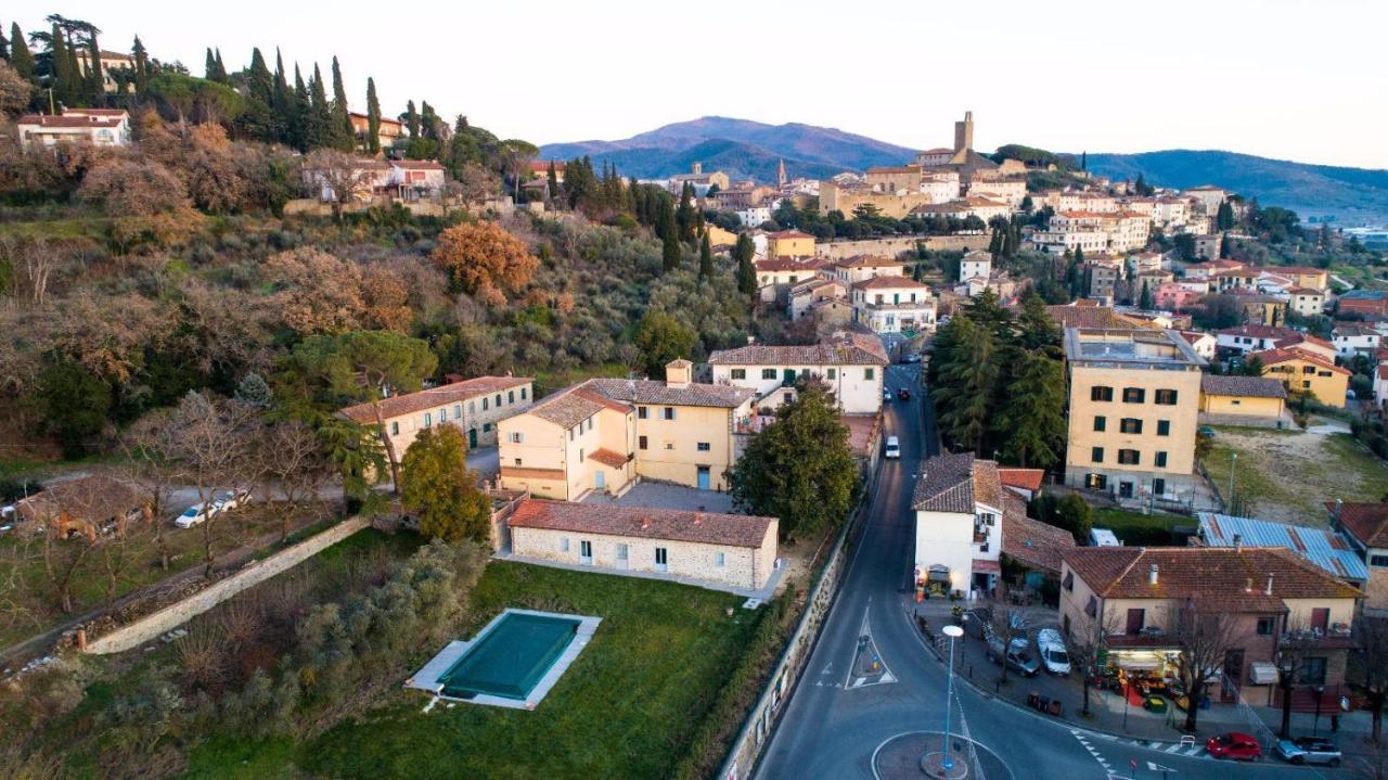 Villa Paglicci Reattelli Agriturismo Castiglion Fiorentino Exterior photo