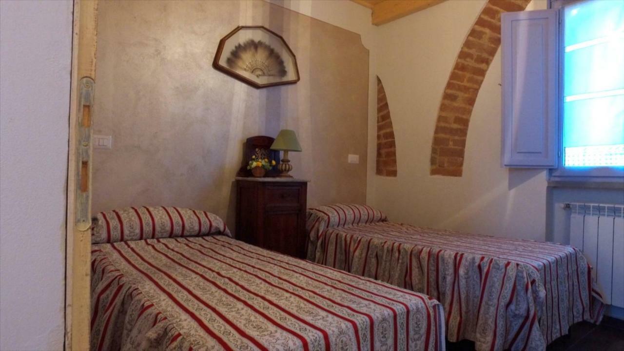 Villa Paglicci Reattelli Agriturismo Castiglion Fiorentino Exterior photo