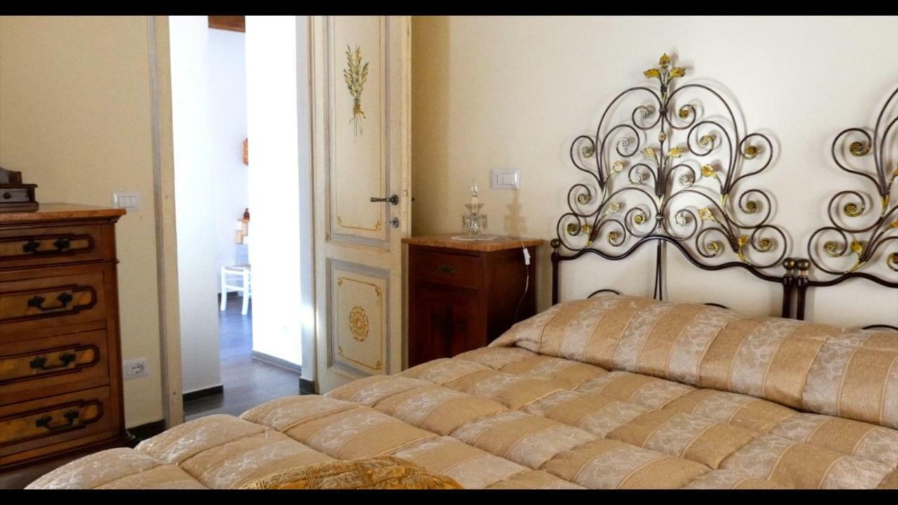 Villa Paglicci Reattelli Agriturismo Castiglion Fiorentino Exterior photo