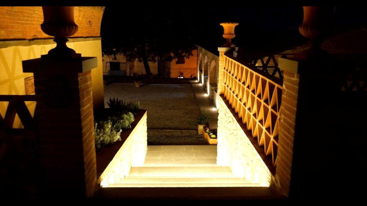Villa Paglicci Reattelli Agriturismo Castiglion Fiorentino Exterior photo